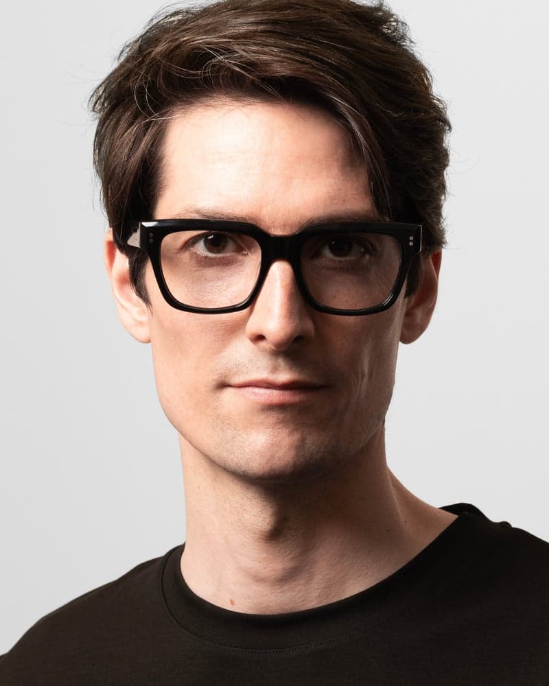 Noel Small Black