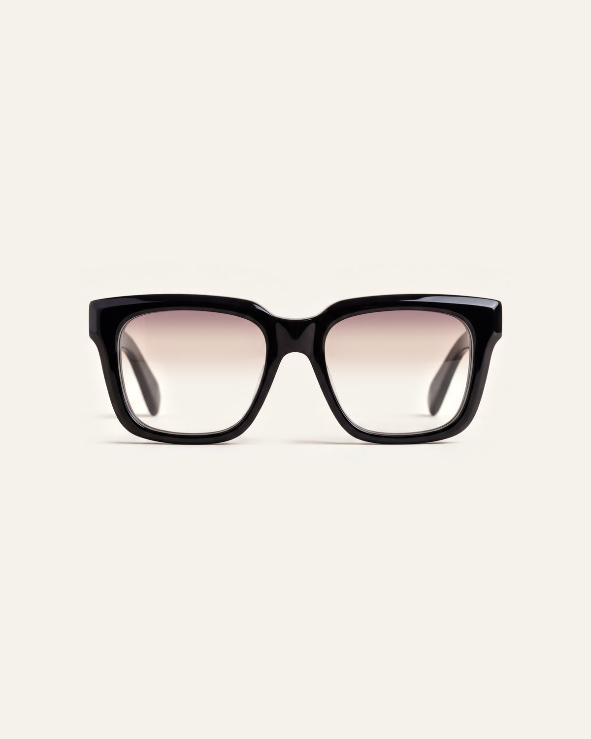 Therese in black, front, Heather lenses