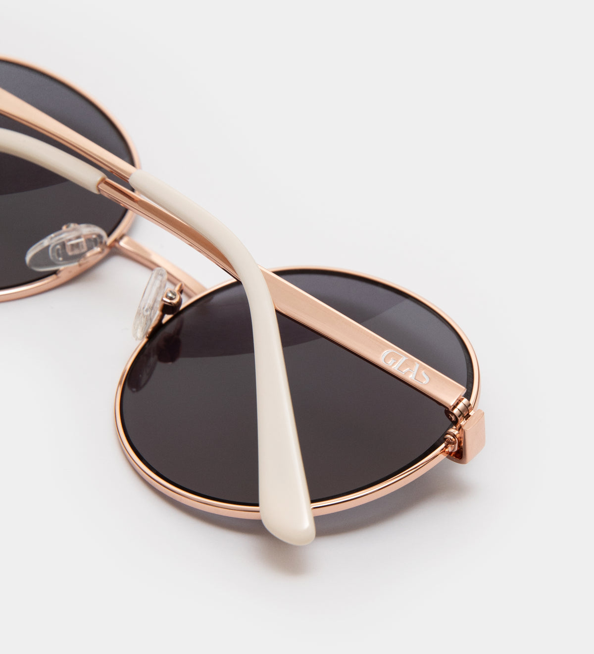Grace Rose Gold Deep Smoke Progressive Sun Readers