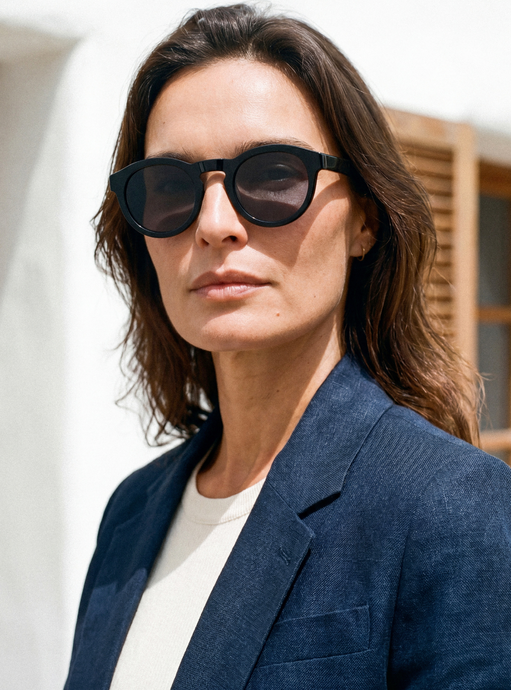 SUNGLASSES
